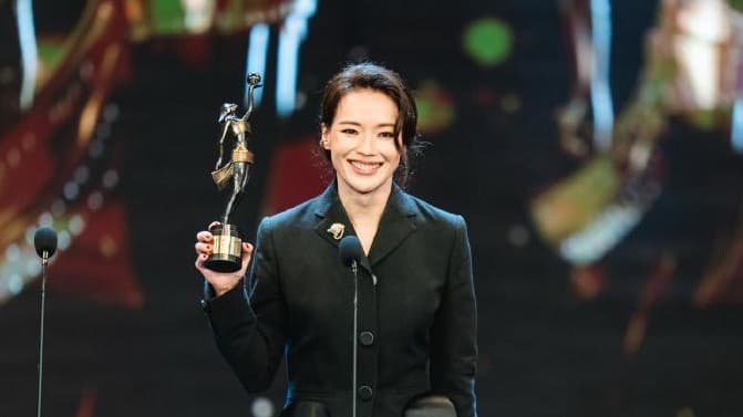 舒淇首执导筒即夺金像奖!《女孩》筹备十年化童年伤痛为电影